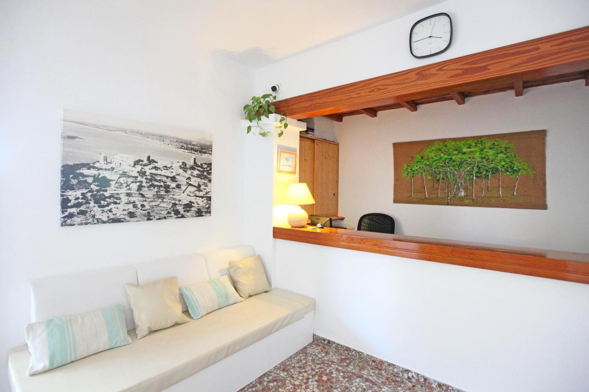 Hostal Marblau Ibiza Εξωτερικό φωτογραφία