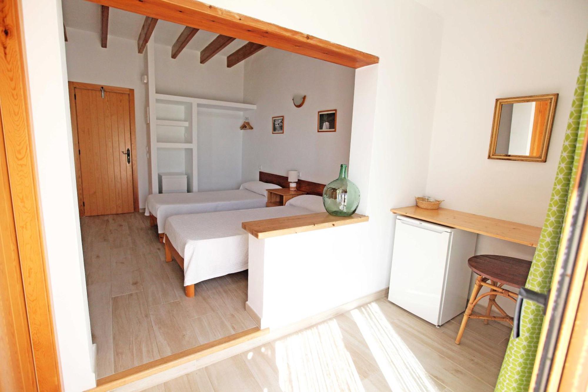 Hostal Marblau Ibiza Εξωτερικό φωτογραφία